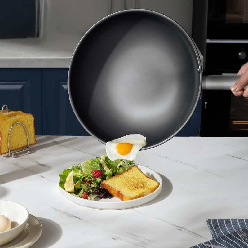 Le Tsumio rvs titanium wok bodem geschikt voor alle warmtebronnen