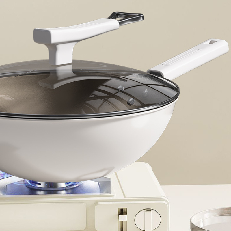 Le Rinoka keramische wok met glazen deksel antiaanbaklaag detail