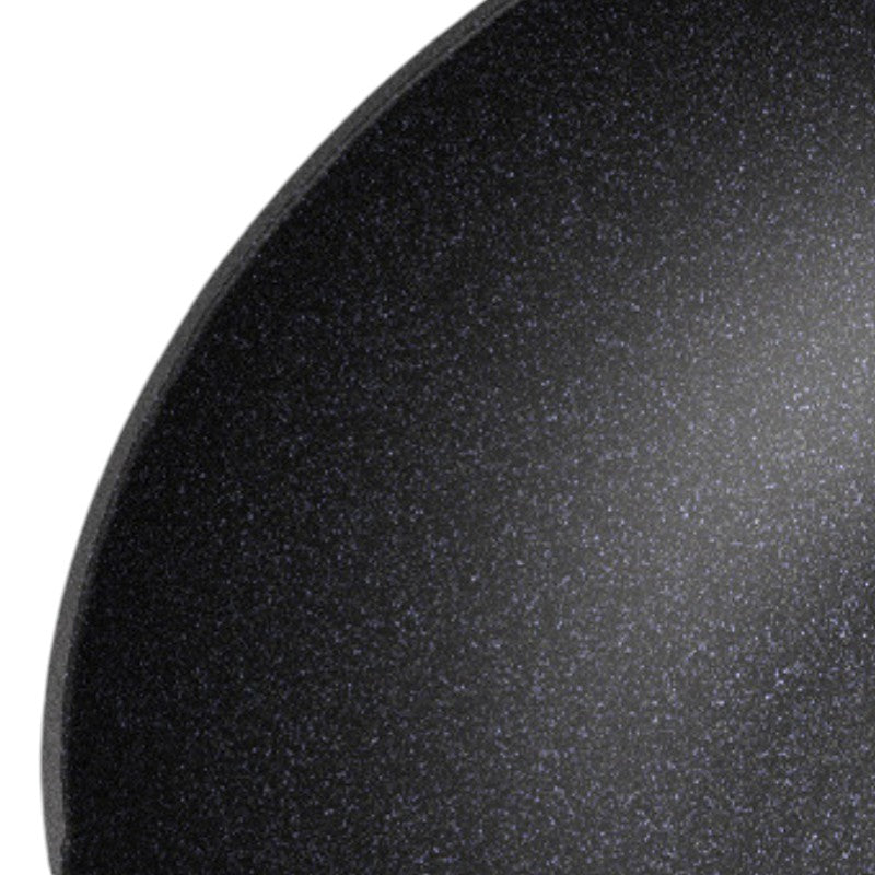Le Takino zwart aluminium wok met deksel glanzend zwart detail