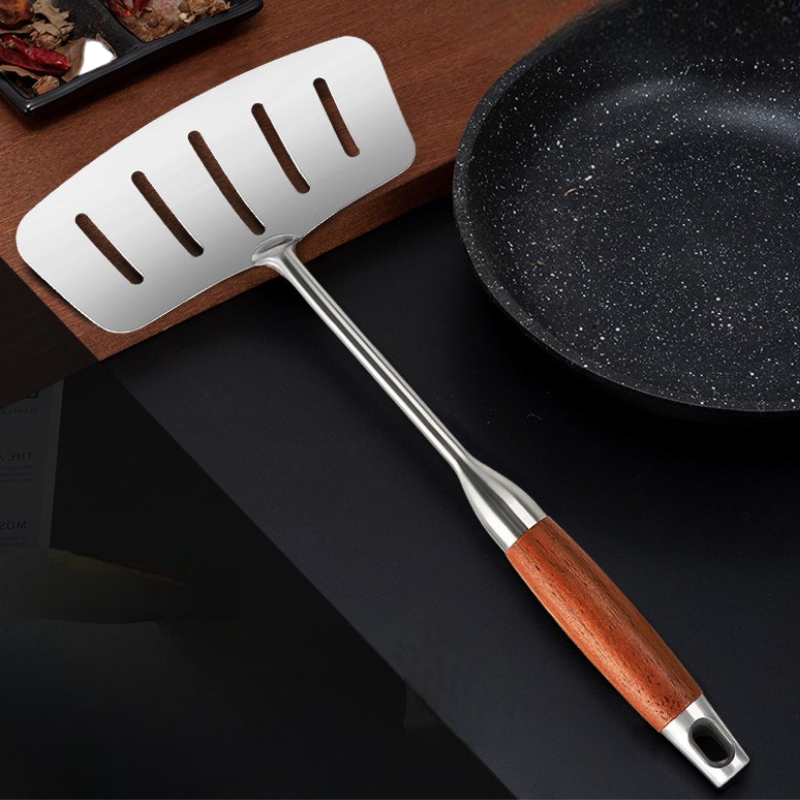 Le Mishio roestvrij stalen wok spatel detailopname blad
