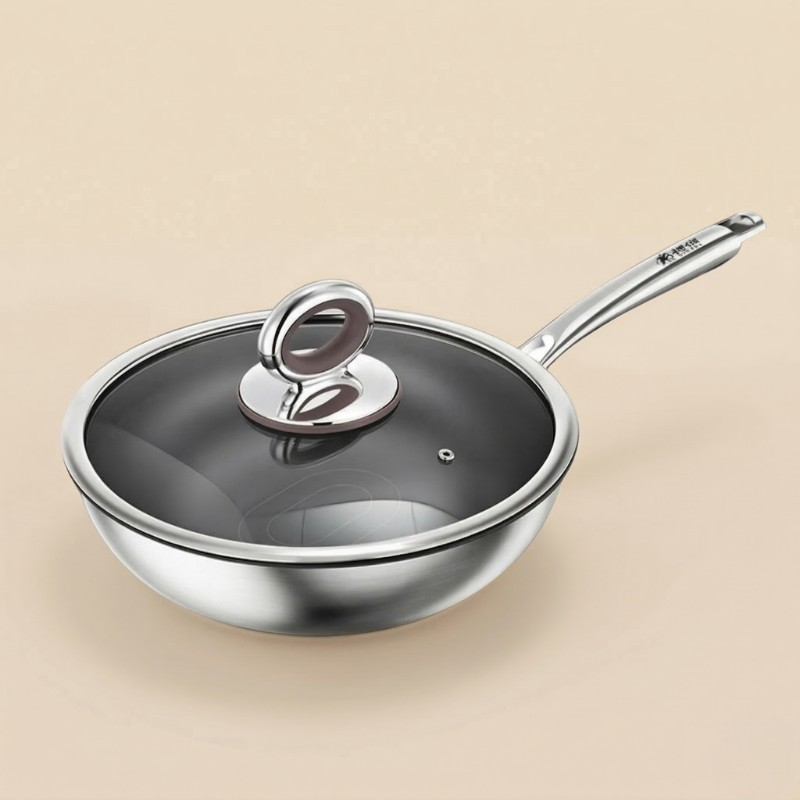 Le Tsumio rvs titanium wok vooraanzicht glanzend zilver