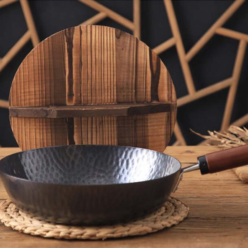 Le Pekaji smeedijzeren wok zonder coating verpakking en leveringsomvang