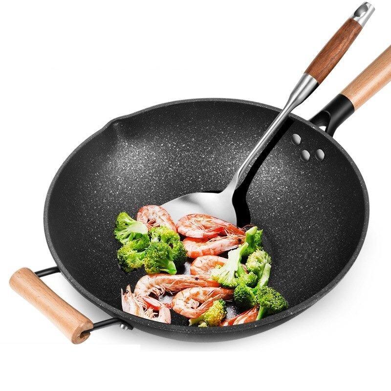 Le Poroshiri zwart antiaanbak wok met deksel bovenaanzicht open